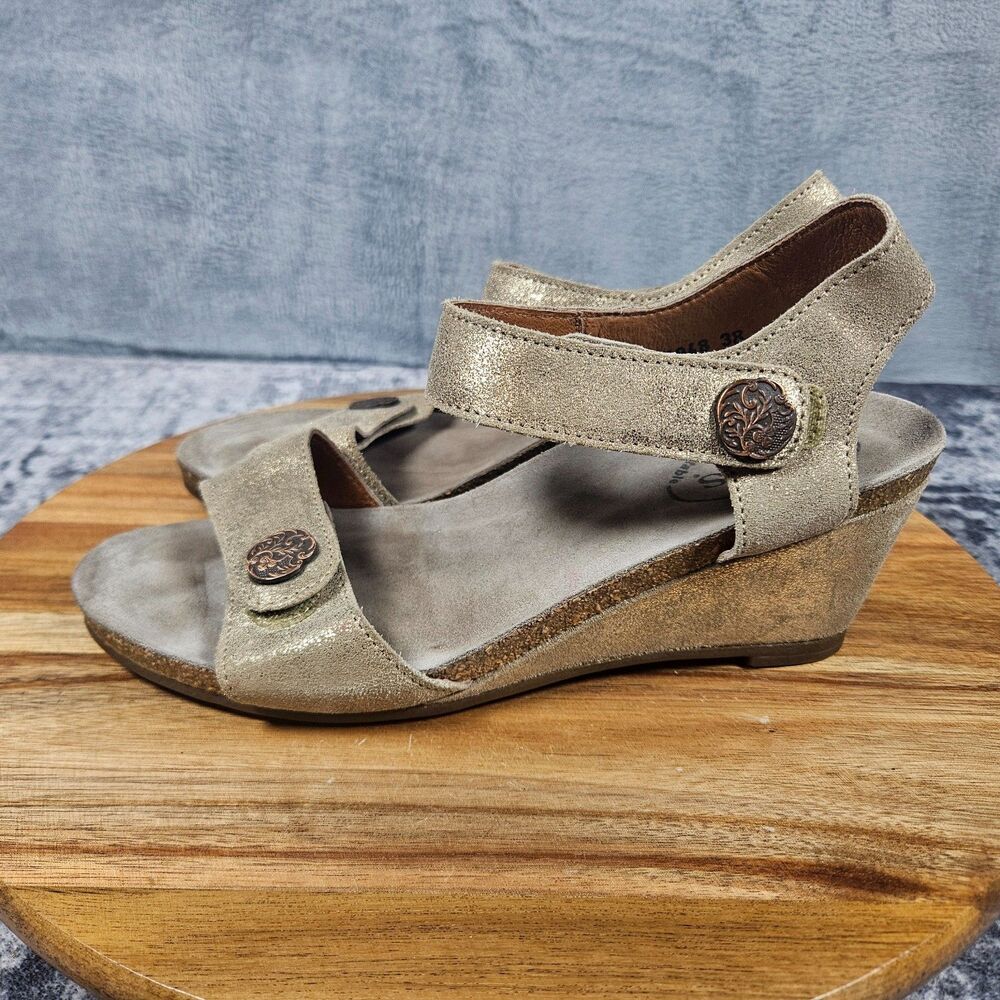 Taos Festival Sandals Womens Size 7 Beige Shimmer Leather Wedge Comfort Strappy - Picture 5 of 11